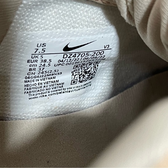 NIKE WOMEN'S AIR FORCE 1 SHADOW SNEAKERS SHOES ( STYLE - DZ4705-200 )SZ - 7.5 - Picture 14 of 15